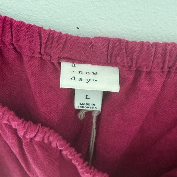 Magenta Linen Midi Dress - Picture 3 of 9